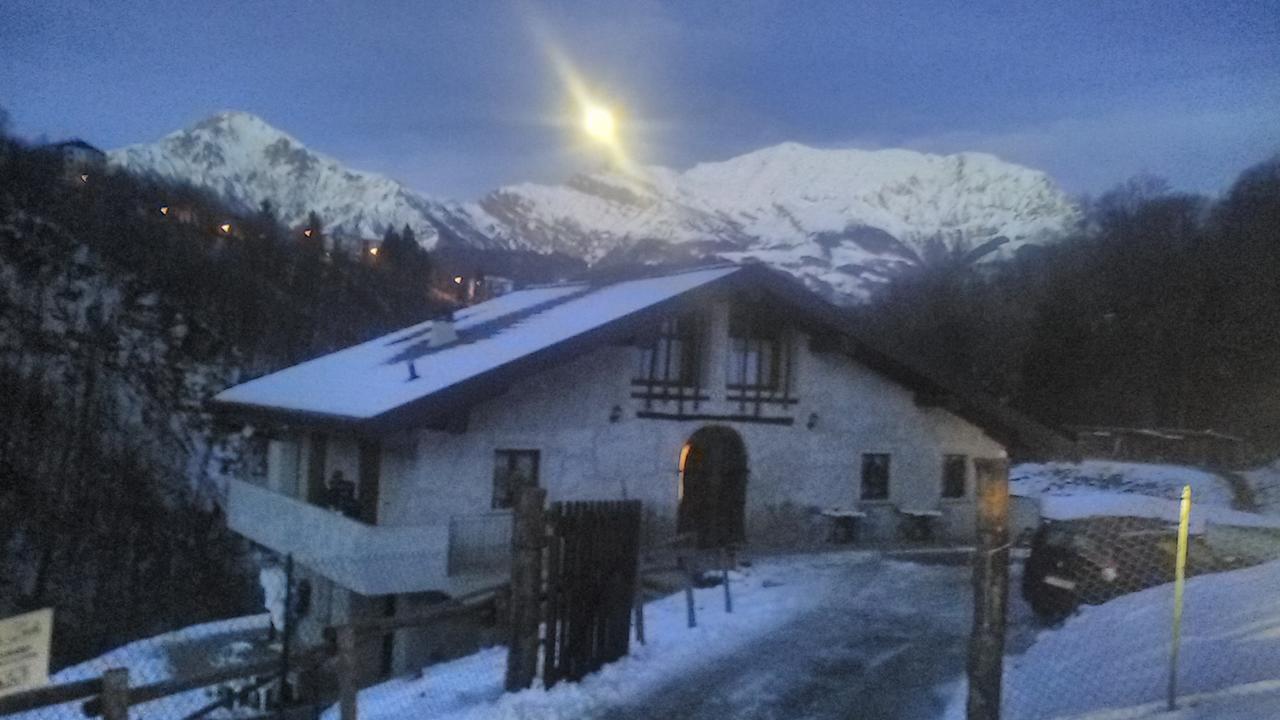 Agriturismo Cascina Cornella Cremeno Eksteriør bilde